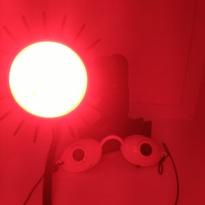 Rosy JulieBC - LED Red light therapy for rosacea